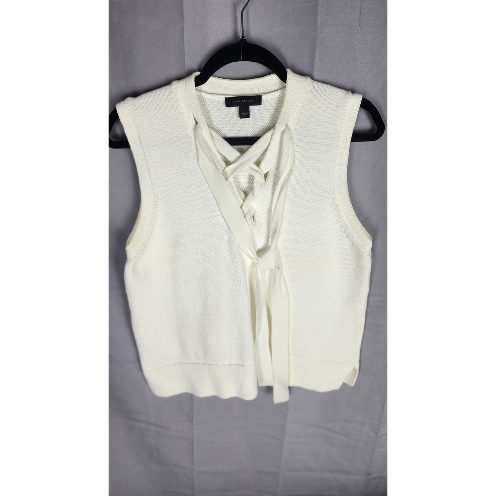 Ann Taylor Size Large Sleeveless Sweater Lace Up Front White Knit Vest
